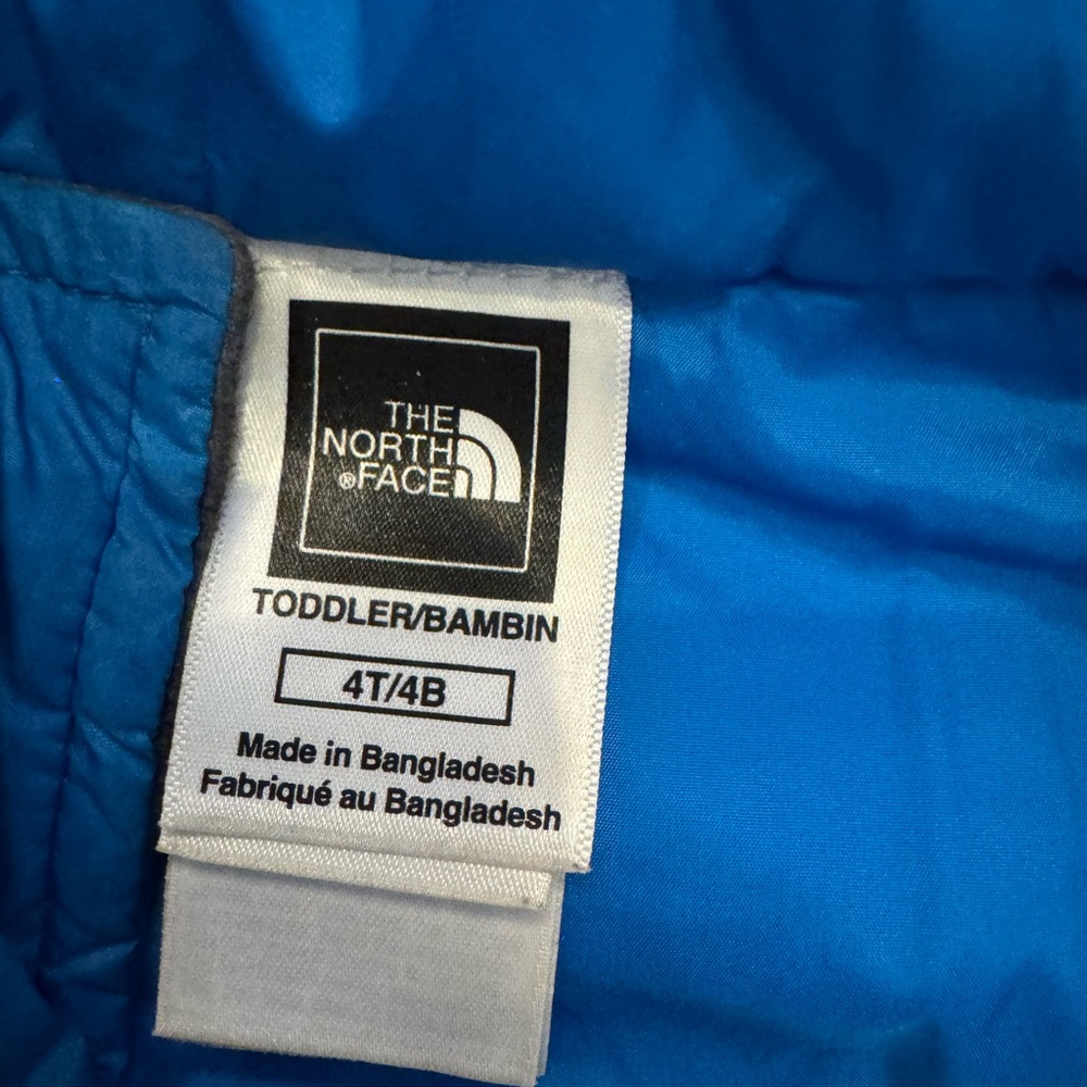 The North Face Kids Green and Blue Puffer Jacket - Picture 2 of 5
